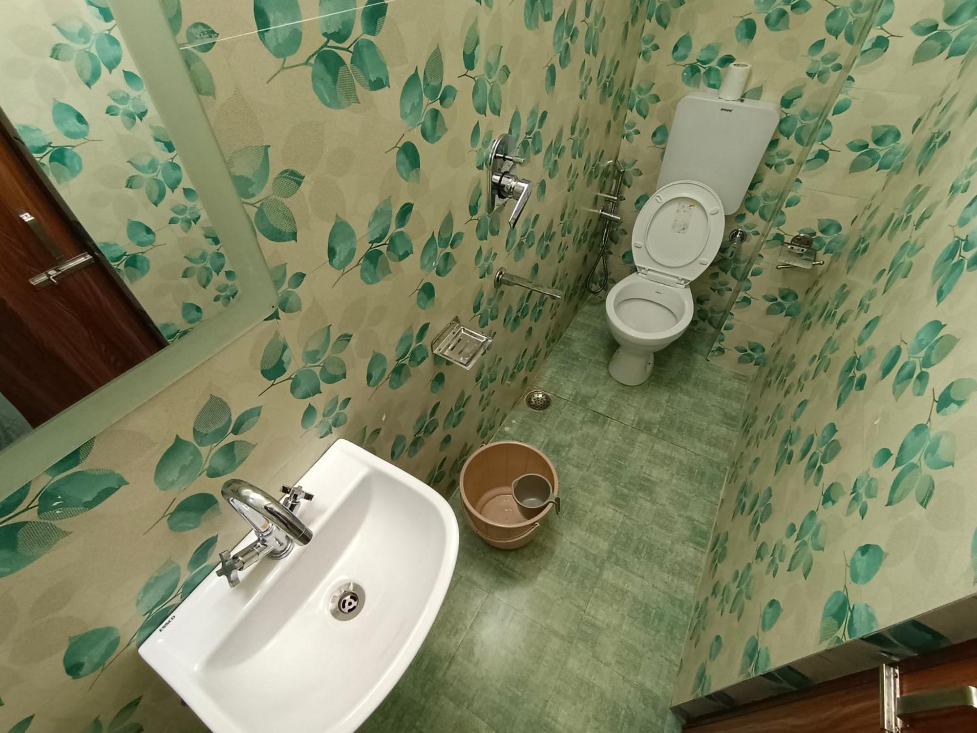 Shillong Perk Guest House ภายนอก รูปภาพ