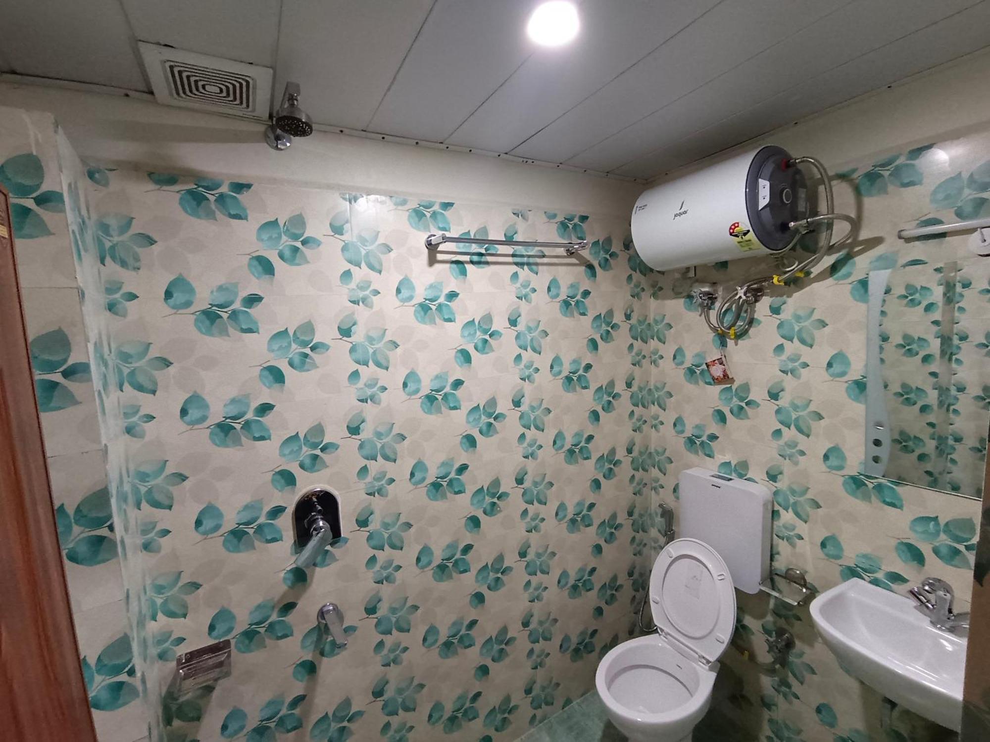 Shillong Perk Guest House ภายนอก รูปภาพ
